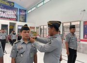 Sejumlah Petugas Pemasyarakatan Naik Pangkat