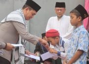Kapolres Probolinggo Santuni Anak Yatim Piatu, Saat Resmikan Musholla Al-Kautsar di Bulan Suci Ramadhan