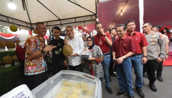 Wali Kota Eri Buka Bank Jatim QRIS Ramadan Vaganza di Balai Kota Surabaya, Digelar Selama Sepekan