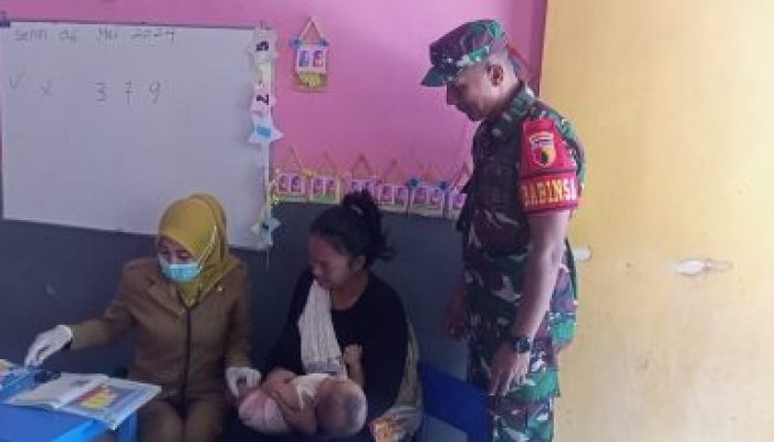Koramil Bantaran Kawal Pelaksanaan Imunisasi Oridefteri Di Wilayah Binaan