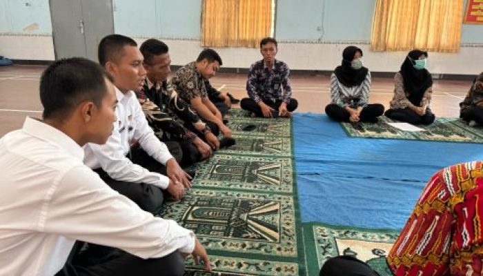Pegawai Rutan Kraksaan Rutin Gelar Pembacaan Surah Yasin dan Tahlil Setiap Hari Jumat