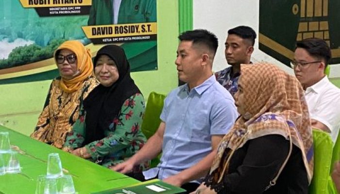 Siegit AP Dampingi Hj.Rukmini, Kembalikan Formulir Bacawali ke PPP