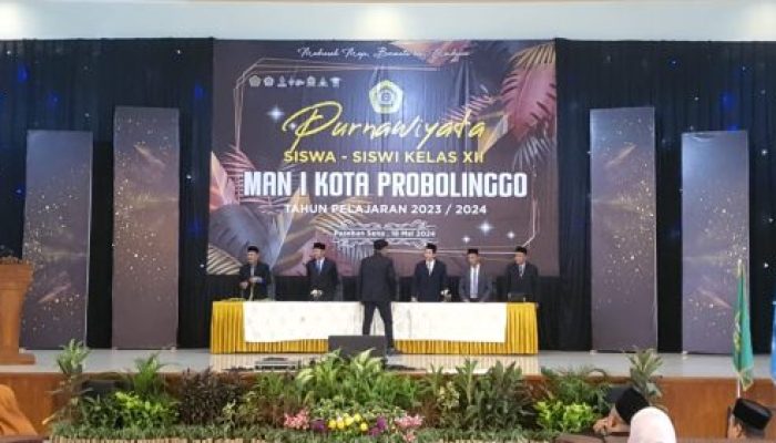Gelar Wisuda 2024, MAN 1 Kota Probolinggo Luluskan 103 Pelajar Berkarakter