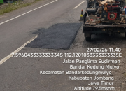 Proyek Tambal Sulam Jalan Ngawi–Kertosono Disorot, Diduga Tak Transparan dan Berkualitas Buruk